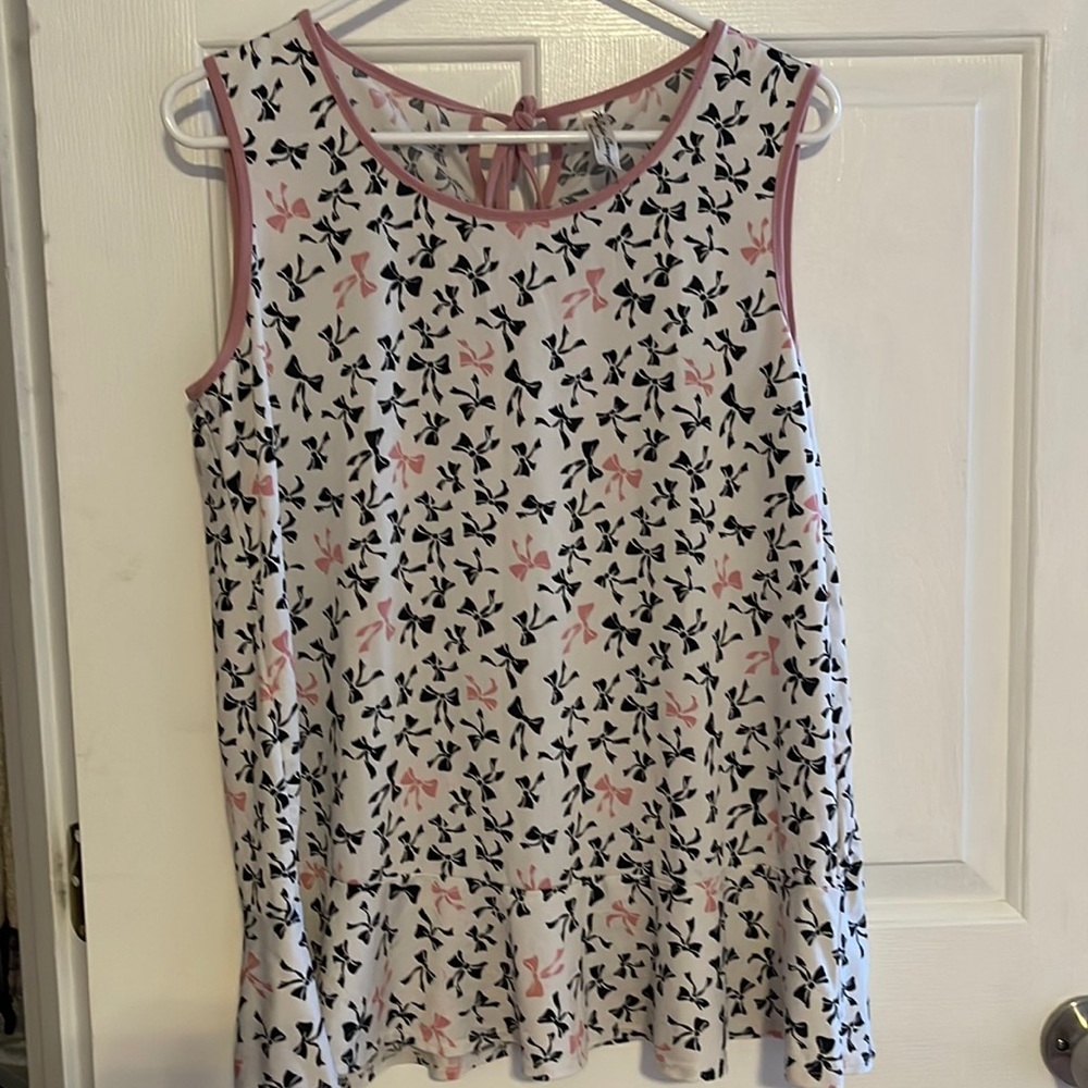 Women tank top